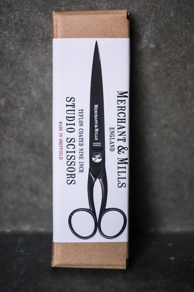 Tijeras Para Papel 22.5cm <br> Matt Black Studio 9 inches Scissors