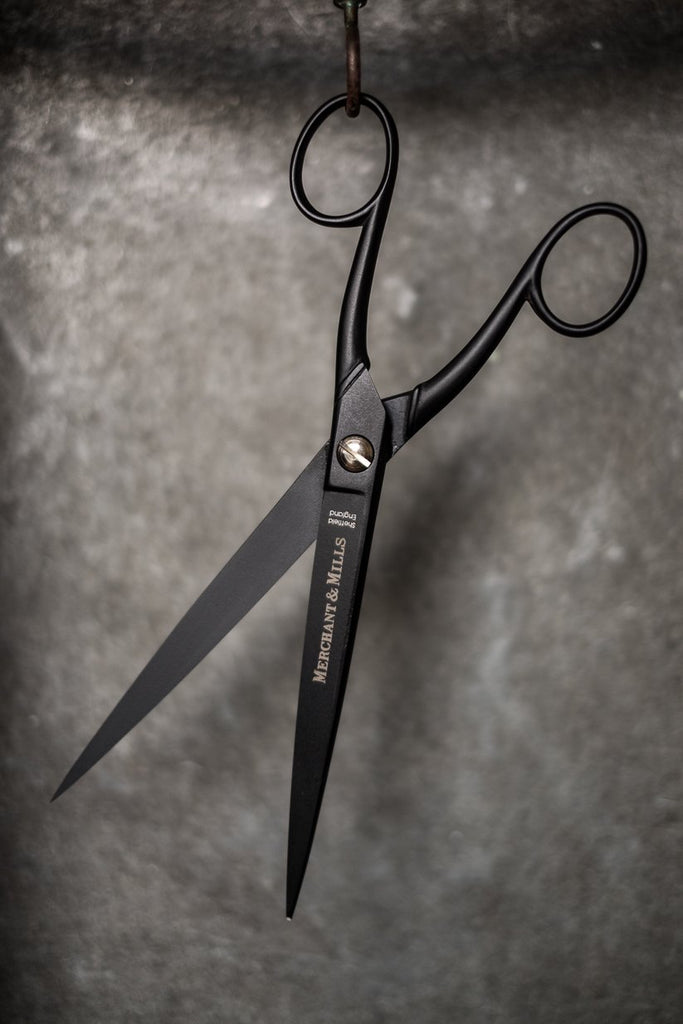 Tijeras Para Papel 22.5cm <br> Matt Black Studio 9 inches Scissors