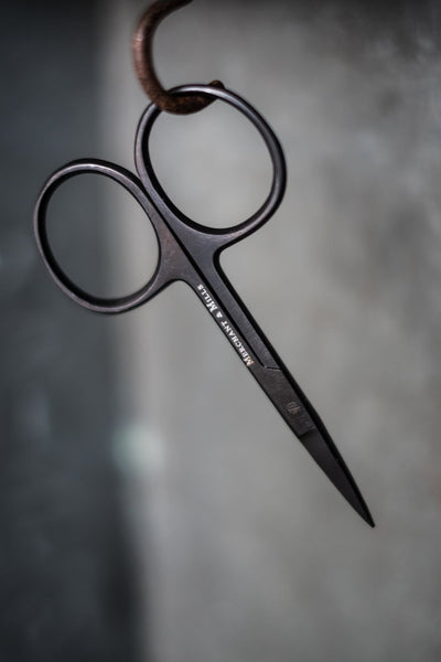 Tijeras Negras 10cm  Wide Bow Scissors